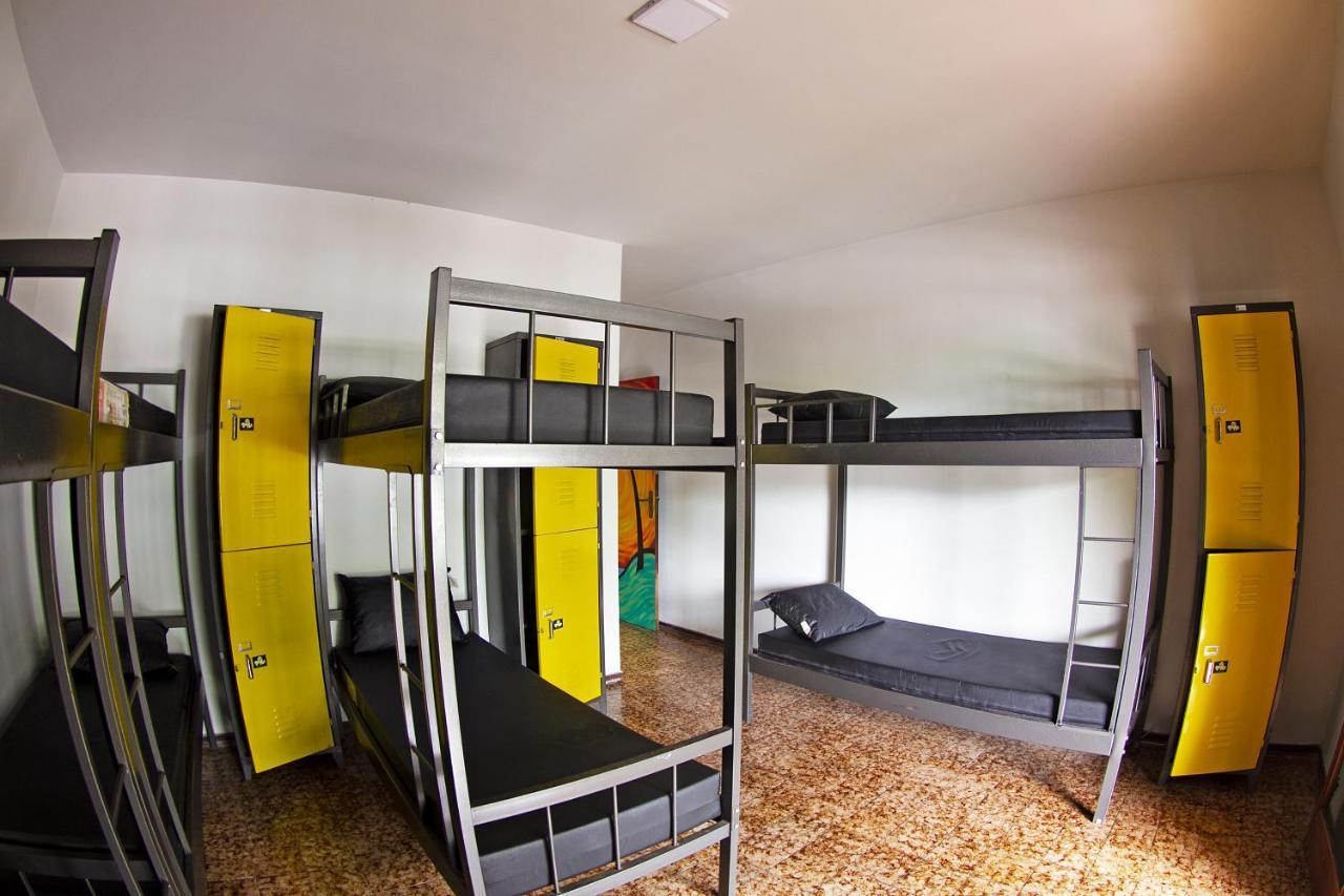 Hostel Bagus & Bar *